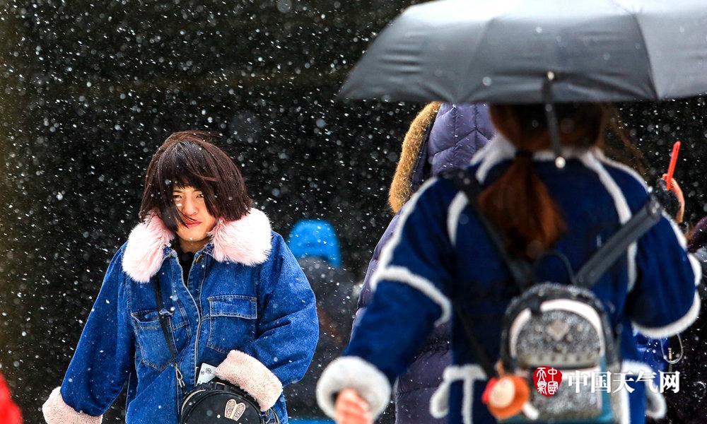 不許說日語的App在日本爆火：必須用“偽中國語”聊天  日本人和中國人都能看懂