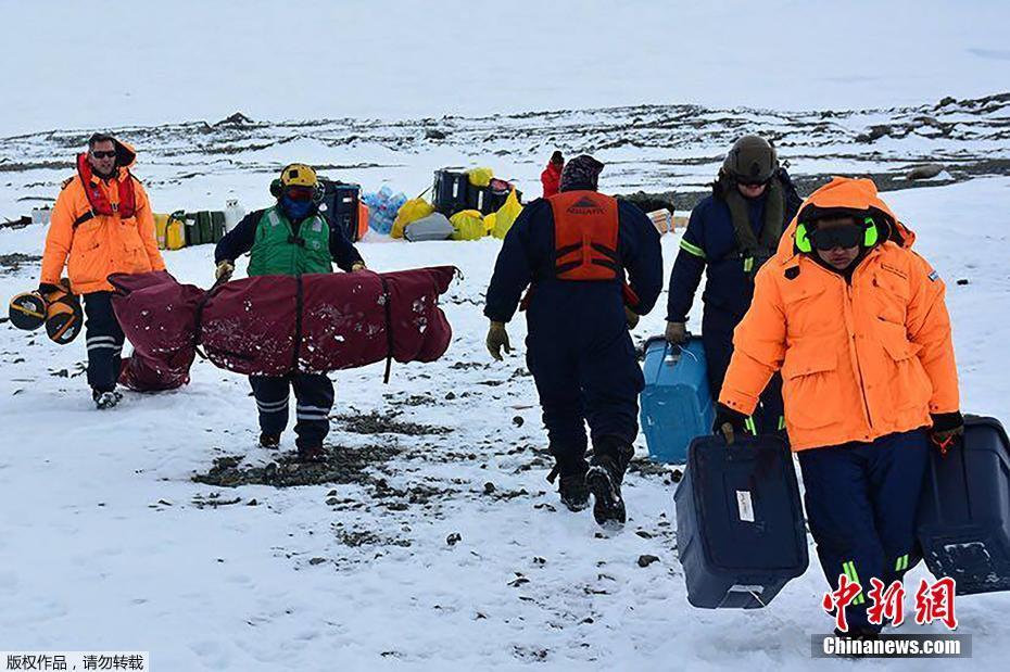 杰倫約翰遜現(xiàn)實那么強 游戲怎么那么難用