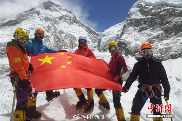 光峰科技李屹榮獲“中國上市公司年度科創(chuàng)先鋒人物”